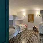 Casa Mira