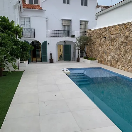 Casa Mira
